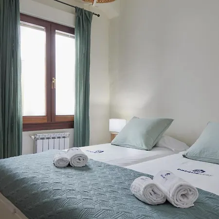 Apartment Zinema - Basque San Sebastian